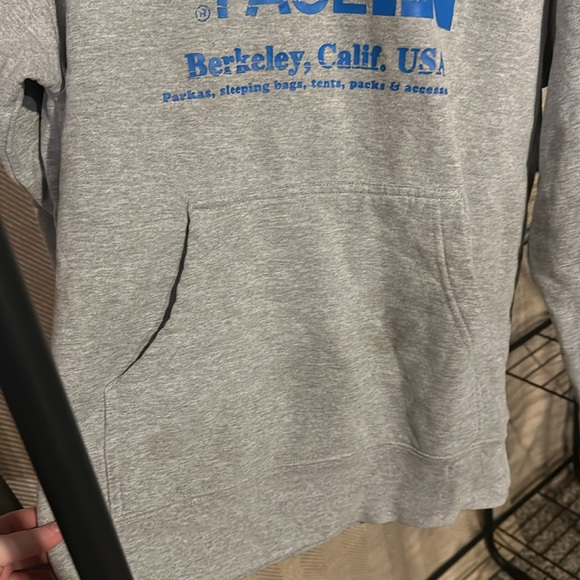 Mens used small The North Face pull over hoodie gray - Picture 2 of 5